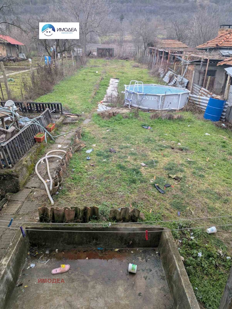 Продава ЕТАЖ ОТ КЪЩА, гр. Дебелец, област Велико Търново, снимка 12 - Етаж от къща - 53148916