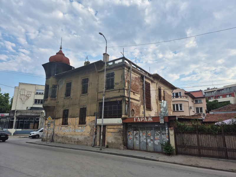 Продава  Къща град Плевен , Широк център , 484 кв.м | 41630622 - изображение [4]