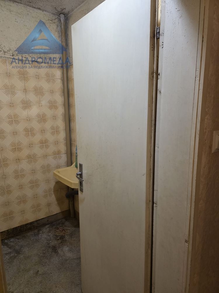 Myytävänä  2 makuuhuonetta Pleven , Širok tsentar , 81 neliömetriä | 52166720 - kuva [12]
