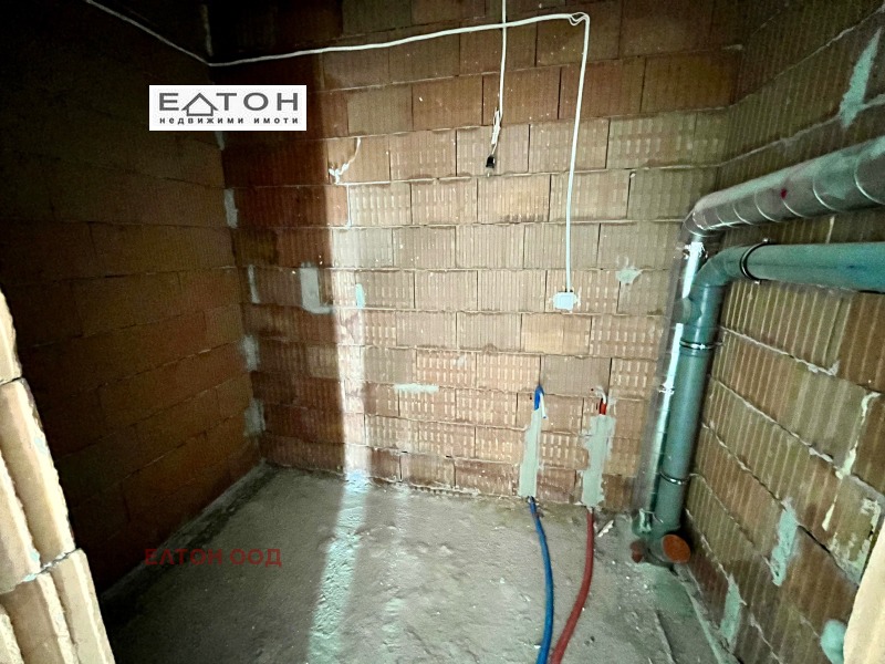 En venta  2 dormitorios Sofia , Boyana , 184 metros cuadrados | 11018277 - imagen [12]