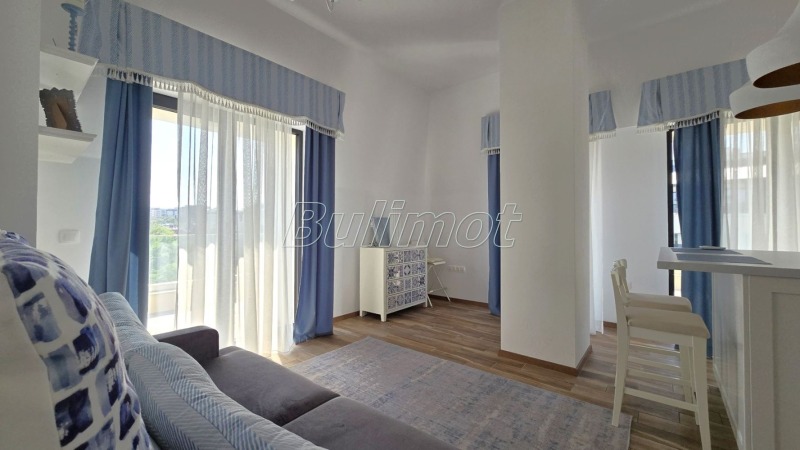 Продава 3-СТАЕН, гр. Варна, к.к. Св.Св. Константин и Елена, снимка 4 - Апартаменти - 52885261