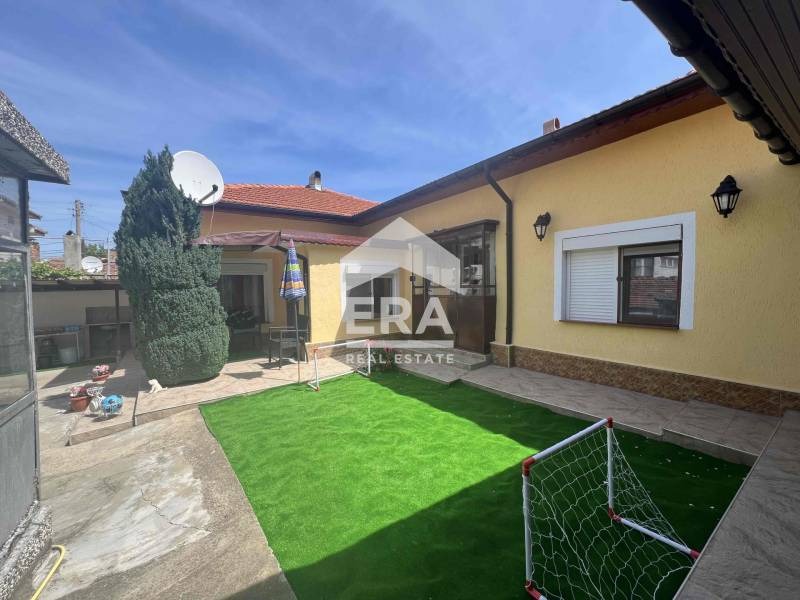 Продава  Къща град Силистра , Малчика , 174 кв.м | 34022949 - изображение [3]