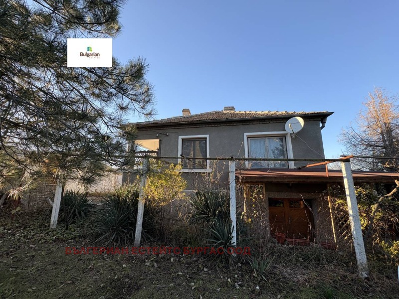 Продава КЪЩА, с. Медово, област Бургас