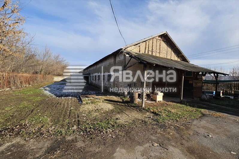 Продава ПРОМ. ПОМЕЩЕНИЕ, с. Дълго поле, област Пловдив, снимка 7 - Производствени сгради - 56135317