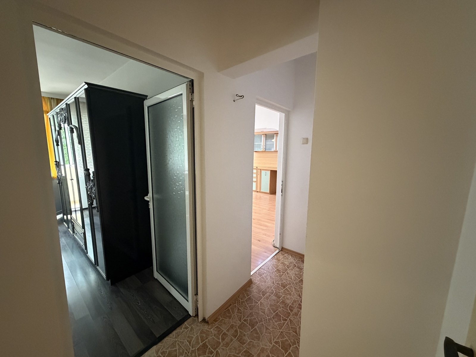 Продава 2-СТАЕН, гр. Шумен, Томбул джамия, снимка 8 - Апартаменти - 55832813