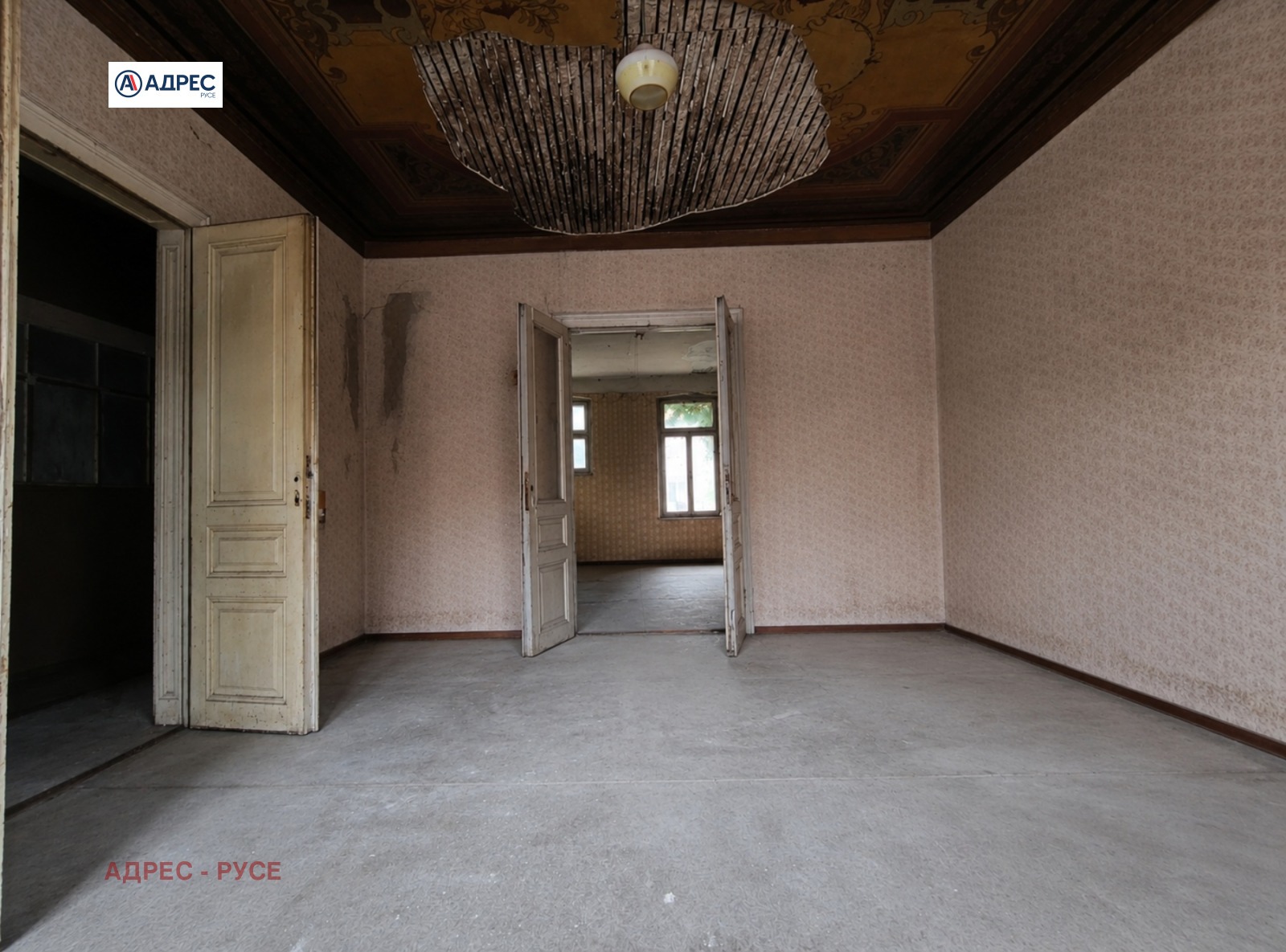 Продава ЕТАЖ ОТ КЪЩА, гр. Русе, Център, снимка 3 - Етаж от къща - 55379880