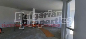Продажба на тристайни апартаменти в град Пловдив — страница 15 - изображение 2 