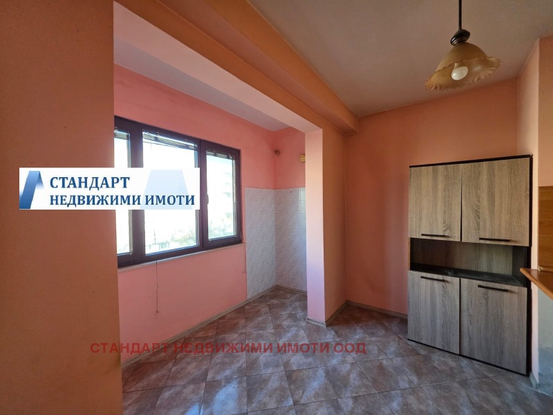 Продава 2-СТАЕН, гр. Пловдив, Кючук Париж, снимка 2 - Апартаменти - 53174159