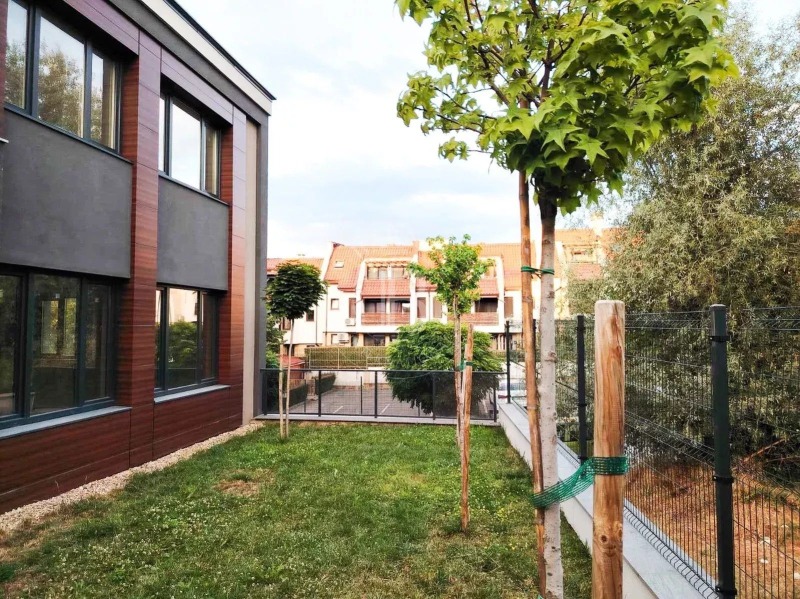 En venta  Casa Sofia , Pancharevo , 209 metros cuadrados | 84333066 - imagen [2]