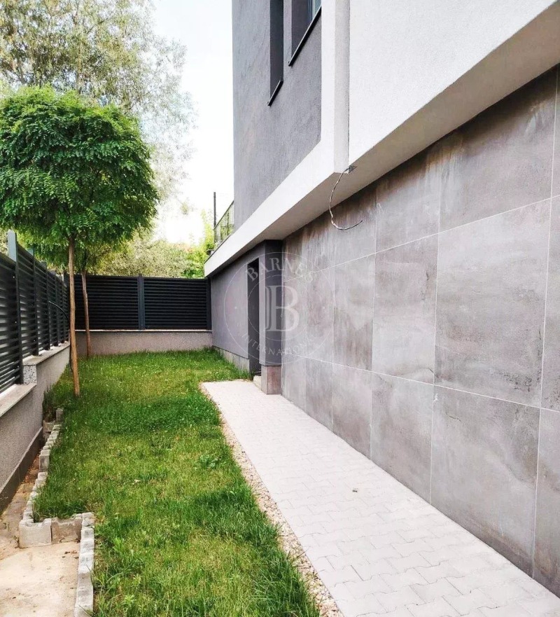 En venta  Casa Sofia , Pancharevo , 209 metros cuadrados | 84333066 - imagen [12]