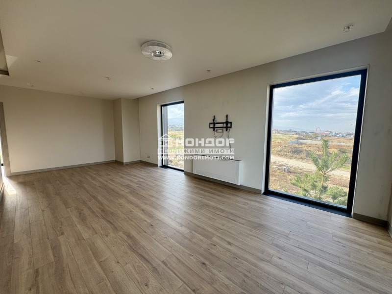 Продава КЪЩА, с. Марково, област Пловдив, снимка 11 - Къщи - 52885235