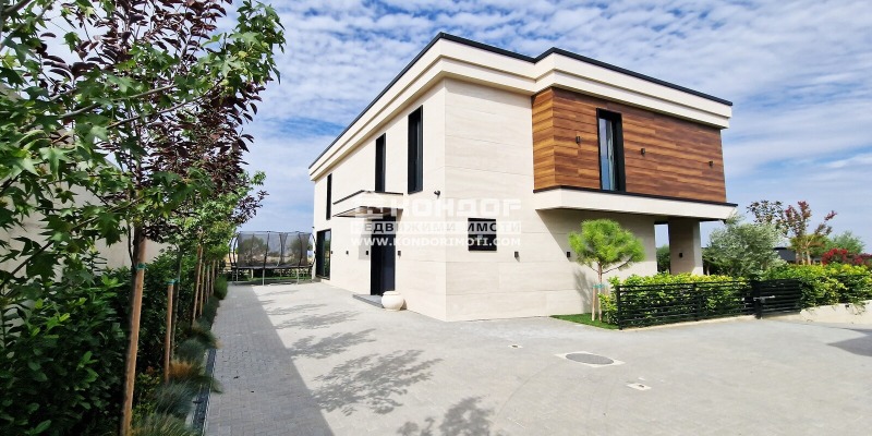 Продава КЪЩА, с. Марково, област Пловдив, снимка 4 - Къщи - 52885235