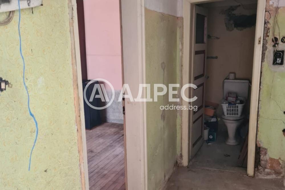 Продава КЪЩА, гр. Пловдив, Център, снимка 3 - Къщи - 55700736