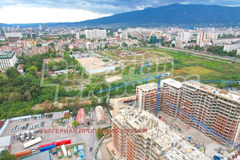 Продаја  1 спаваћа соба Софија , Сердика , 76 м2 | 45707989