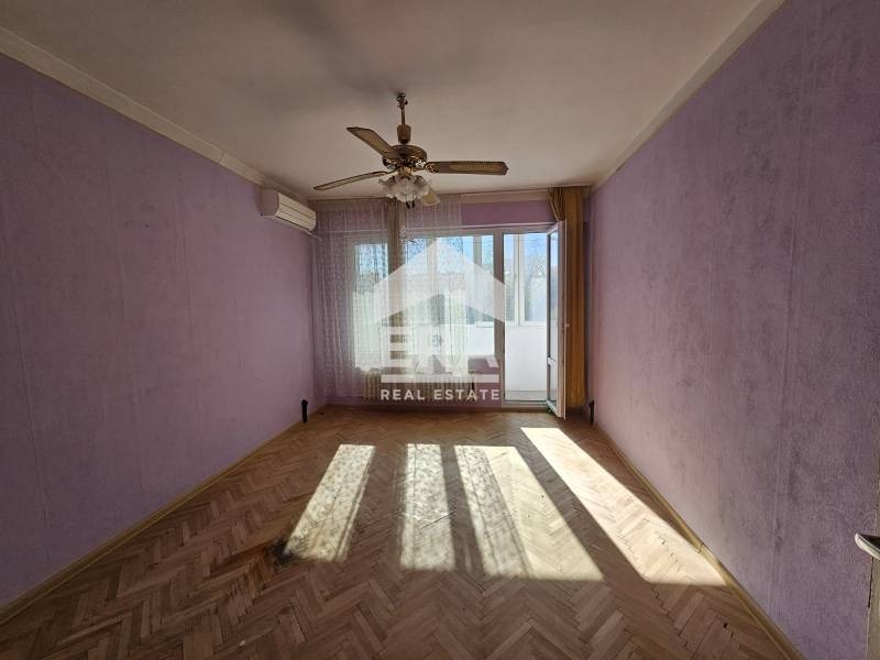 Продава 2-СТАЕН, гр. София, Свобода