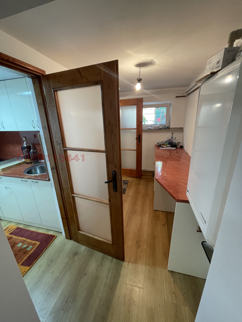 Продава МНОГОСТАЕН, гр. Русе, Родина 2, снимка 11 - Апартаменти - 52783545