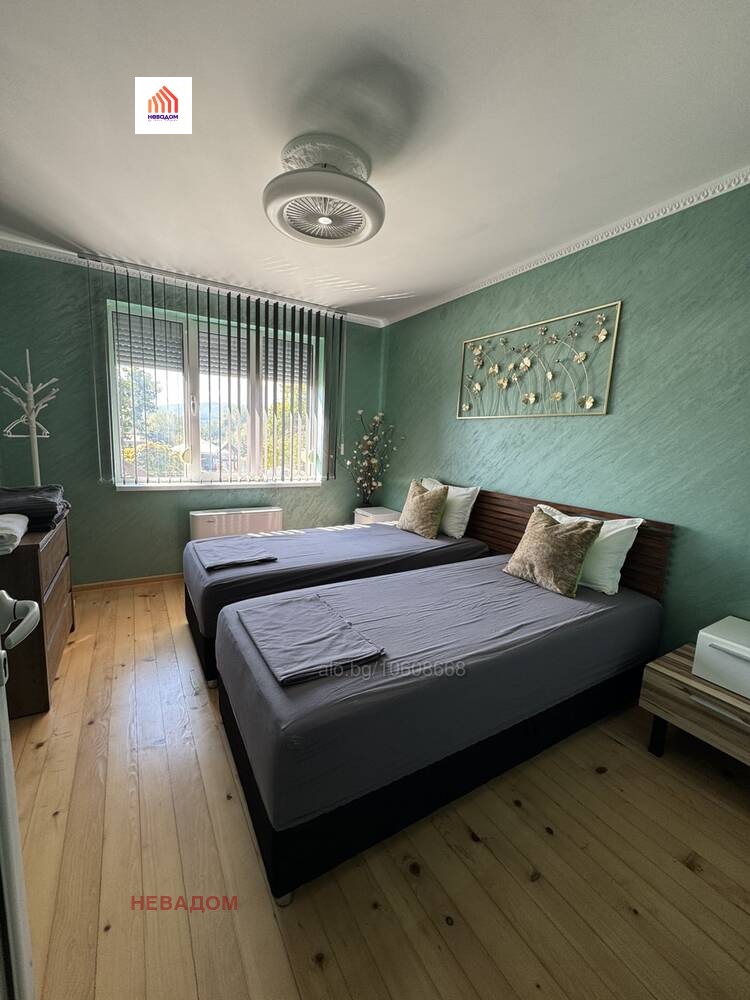 Te koop  Huis regio Stara Zagora , Kazanlak , 340 m² | 46086143 - afbeelding [6]