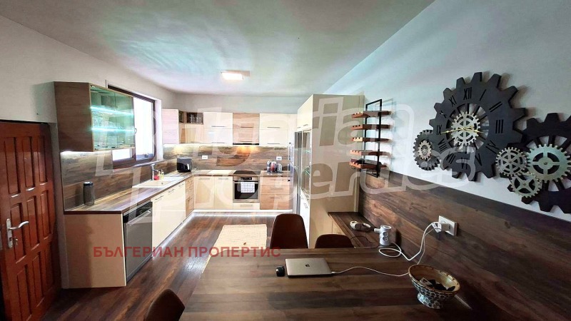 Продава КЪЩА, с. Юнец, област Варна, снимка 3 - Къщи - 52379634