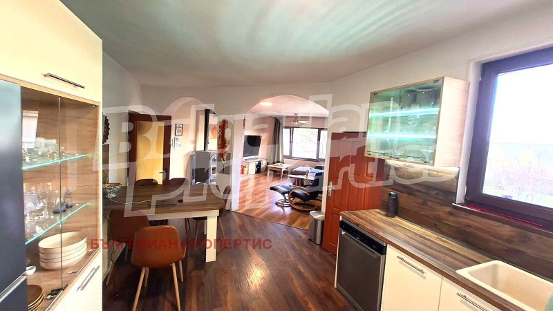 Продава КЪЩА, с. Юнец, област Варна, снимка 2 - Къщи - 52379634