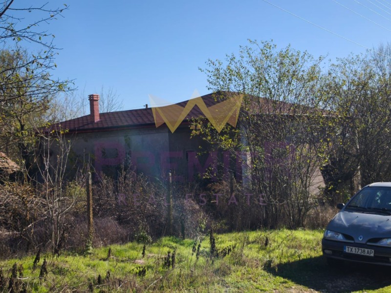 Продава КЪЩА, с. Медово, област Добрич, снимка 4 - Къщи - 52547225