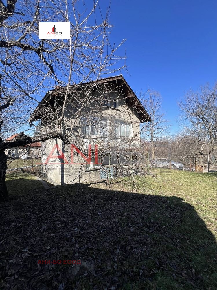 Продава КЪЩА, с. Режанци, област Перник, снимка 13 - Къщи - 52973671