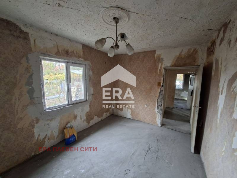 Продава КЪЩА, с. Гривица, област Плевен, снимка 13 - Къщи - 53602090