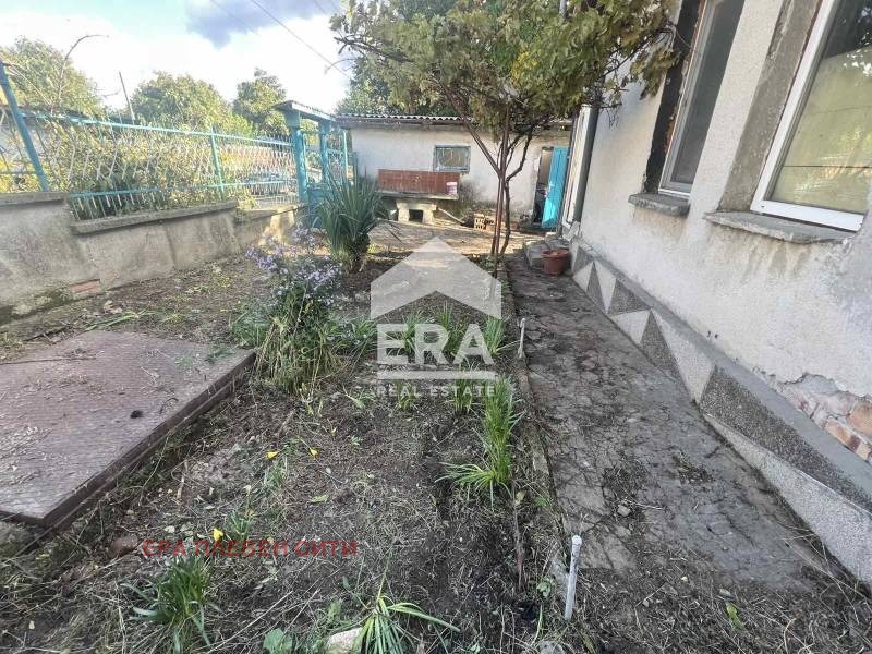 Продава КЪЩА, с. Гривица, област Плевен, снимка 10 - Къщи - 53602090