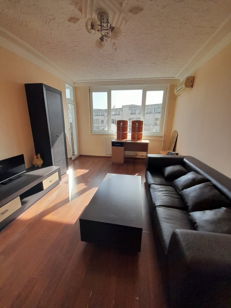 À venda  1 quarto Pleven , Idealen centar , 68 m² | 88141075