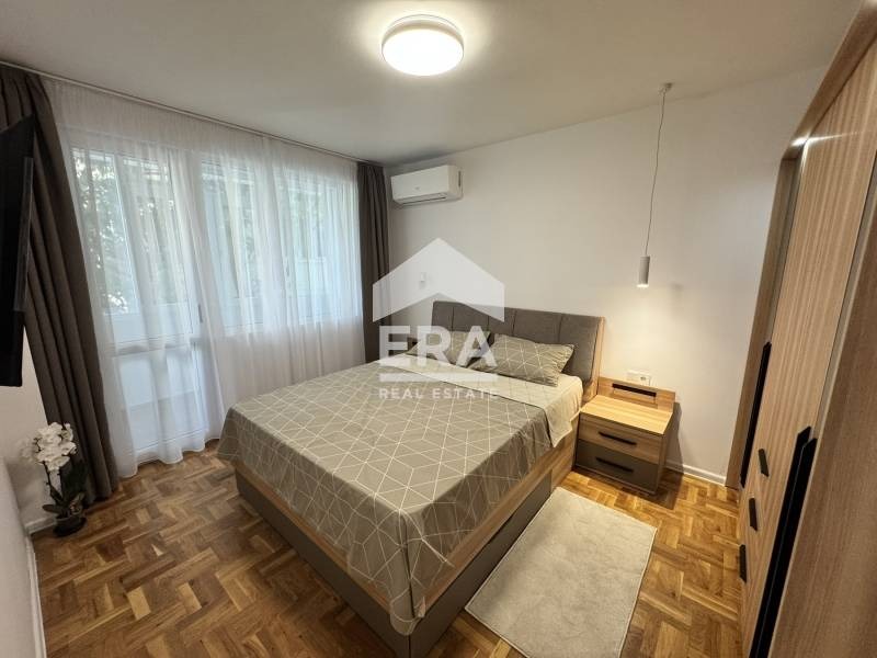 Продава 4-СТАЕН, гр. Варна, Зимно кино Тракия