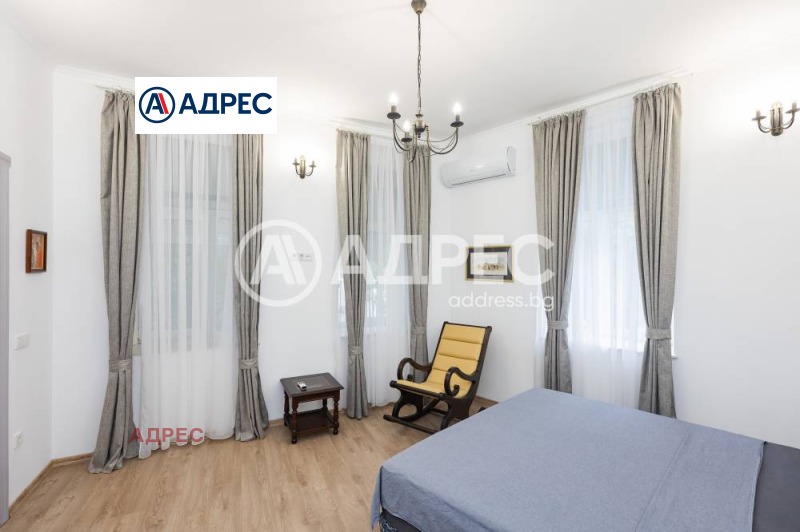 À venda  Mais de 3 quartos Varna , Centar , 150 m² | 54114857 - imagem [10]