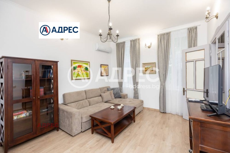 À venda  Mais de 3 quartos Varna , Centar , 150 m² | 54114857 - imagem [2]