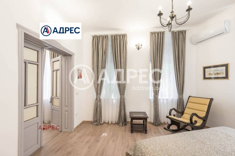 À venda  Mais de 3 quartos Varna , Centar , 150 m² | 54114857 - imagem [16]