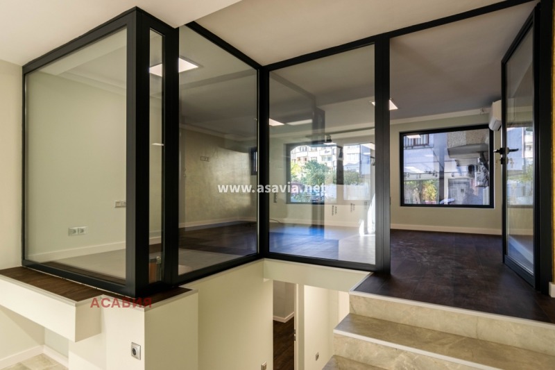 Eladó  Üzlet Burgas , Centar , 120 négyzetméter | 35789811 - kép [4]