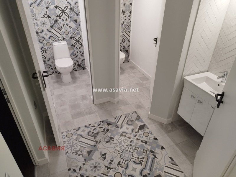 Eladó  Üzlet Burgas , Centar , 120 négyzetméter | 35789811 - kép [7]