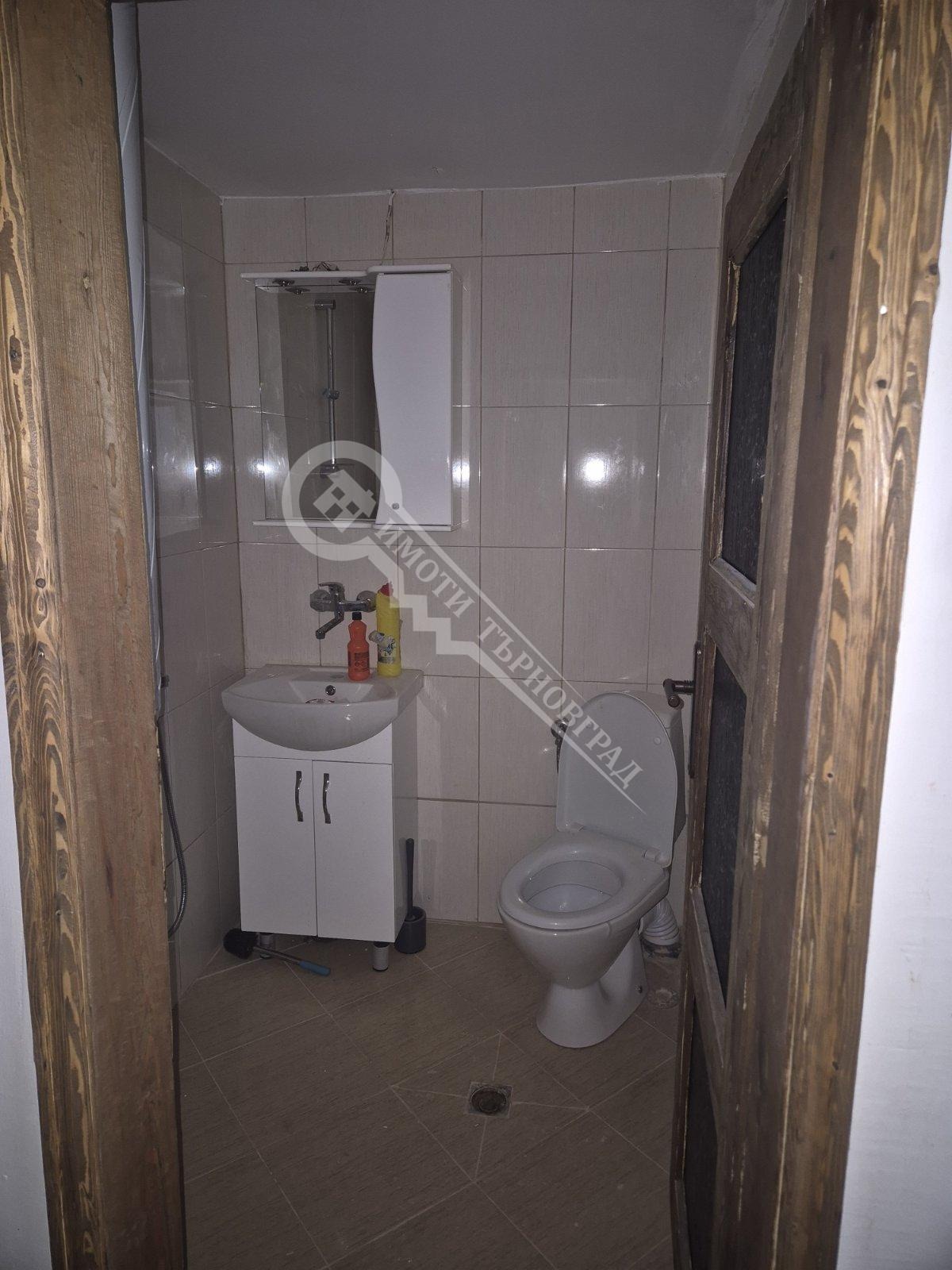 Продава КЪЩА, гр. Елена, област Велико Търново, снимка 13 - Къщи - 43671404