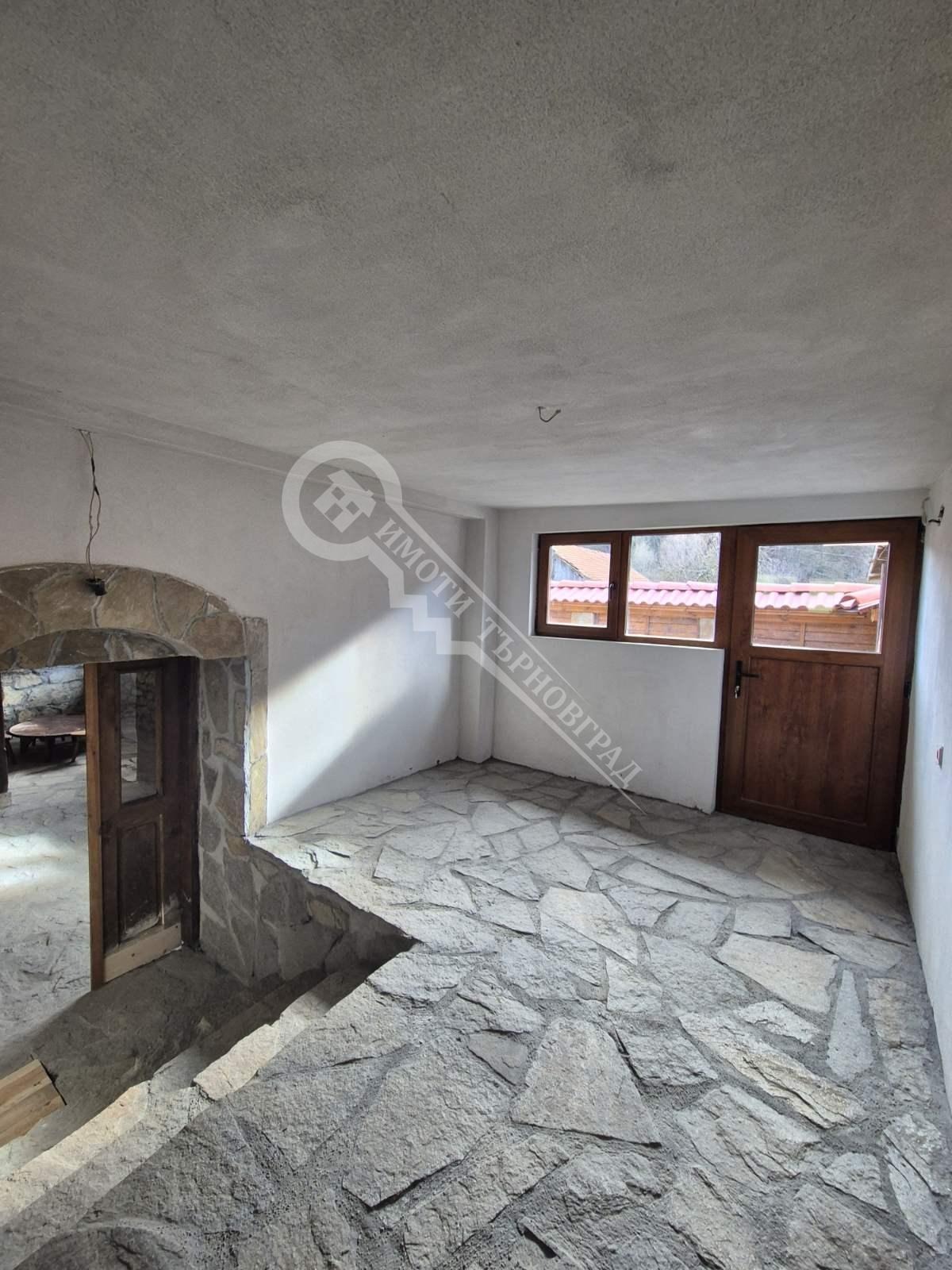 Продава КЪЩА, гр. Елена, област Велико Търново, снимка 14 - Къщи - 43671404