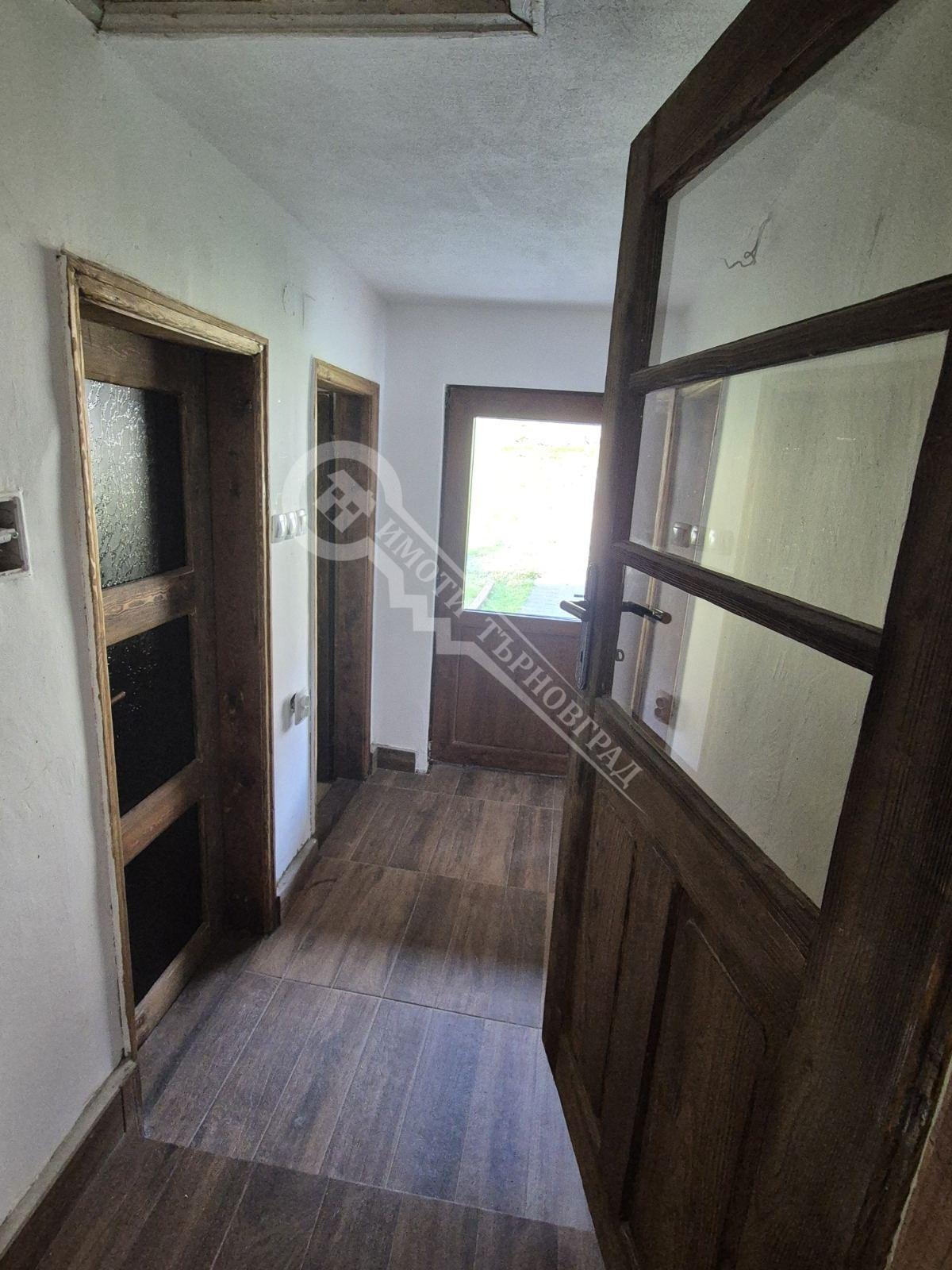 Продава КЪЩА, гр. Елена, област Велико Търново, снимка 5 - Къщи - 43671404