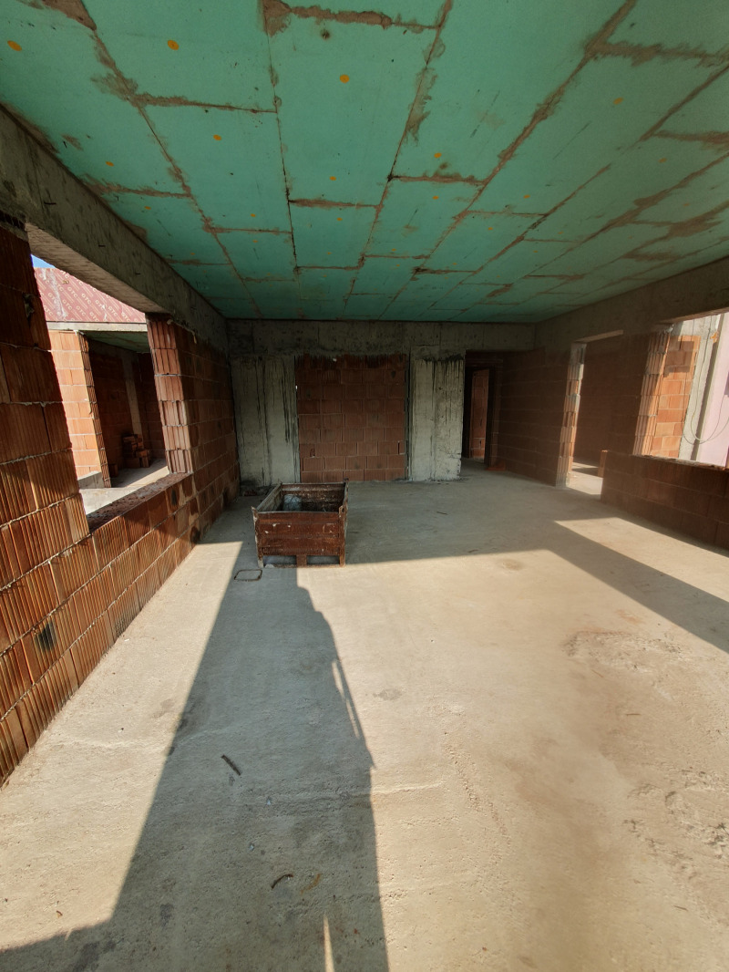Продава 3-СТАЕН в град Стара Загора, Център - 123 кв.м / 123 000 € » 240 567.09 лв., МИХАЙЛОВА