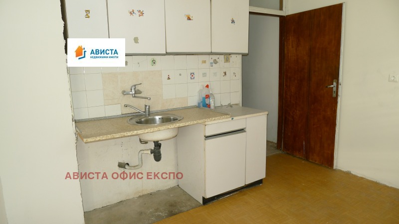 Te koop  2 slaapkamers Sofia , Ljulin 1 , 90 m² | 33632499 - afbeelding [4]