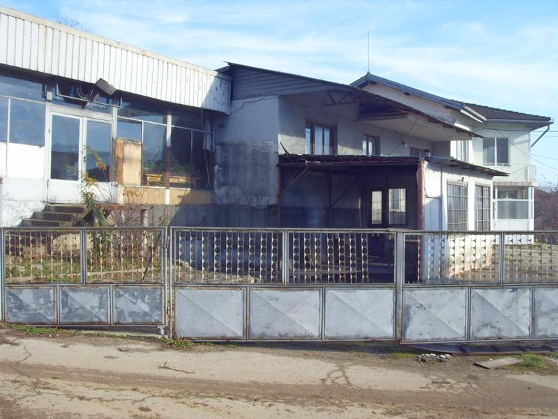 Продава ПРОМ. ПОМЕЩЕНИЕ, гр. Троян, област Ловеч, снимка 2 - Производствени сгради - 52781354