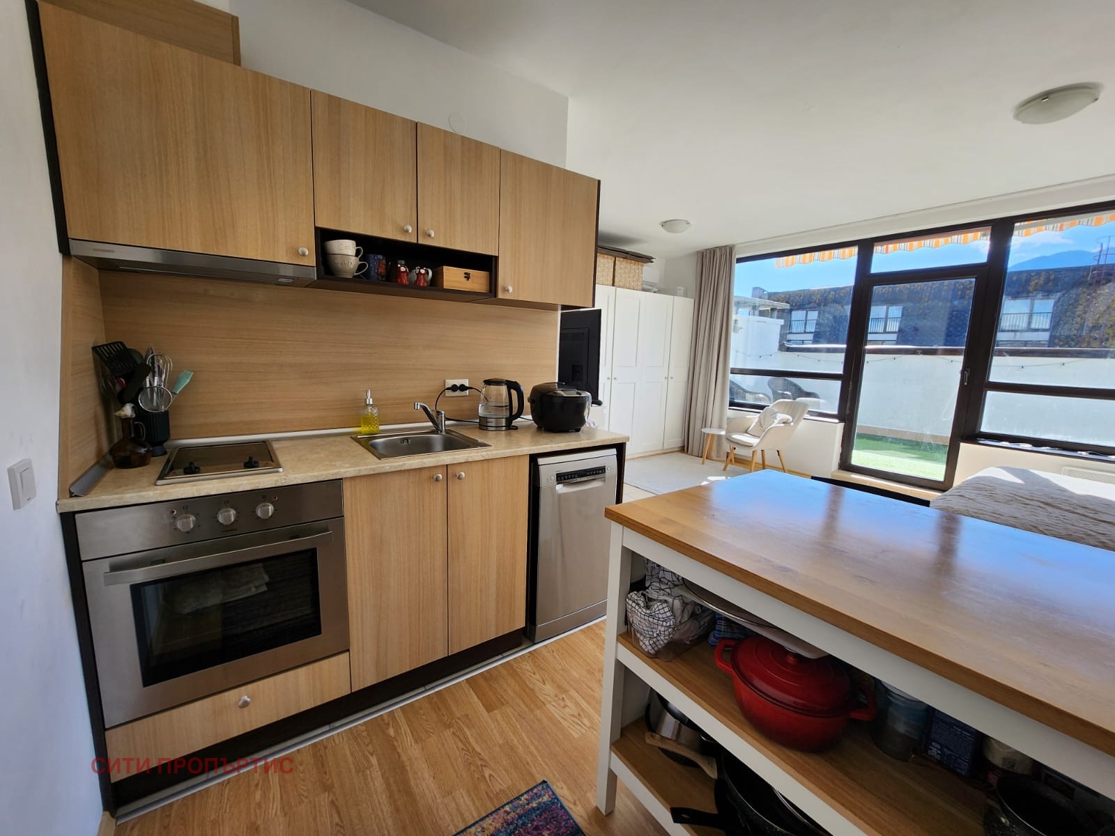 Продава 1-СТАЕН, гр. Разлог, област Благоевград