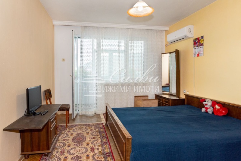 Продава 4-СТАЕН в град Шумен, Математическа гимназия - 102 кв.м / 150 000 € » 293 374.50 лв., НЕДВИЖИМИ ИМОТИ СИЛВИ