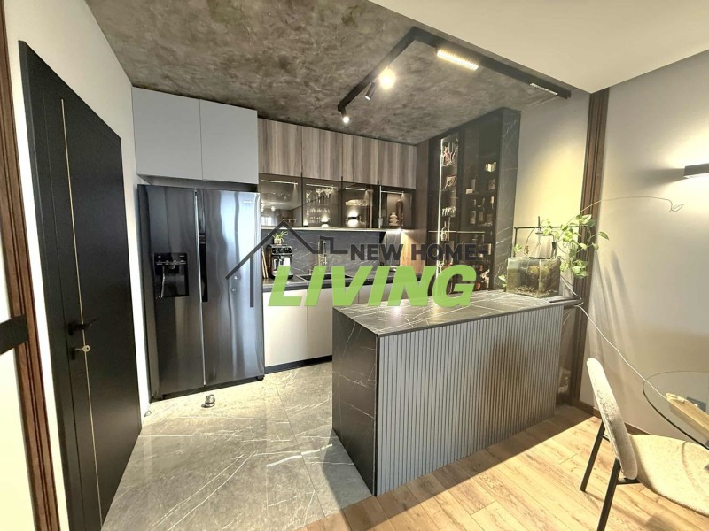 Продава 2-СТАЕН, град Пловдив, Тракия • 188900 € / 369456.29 лв. • 71022654 1