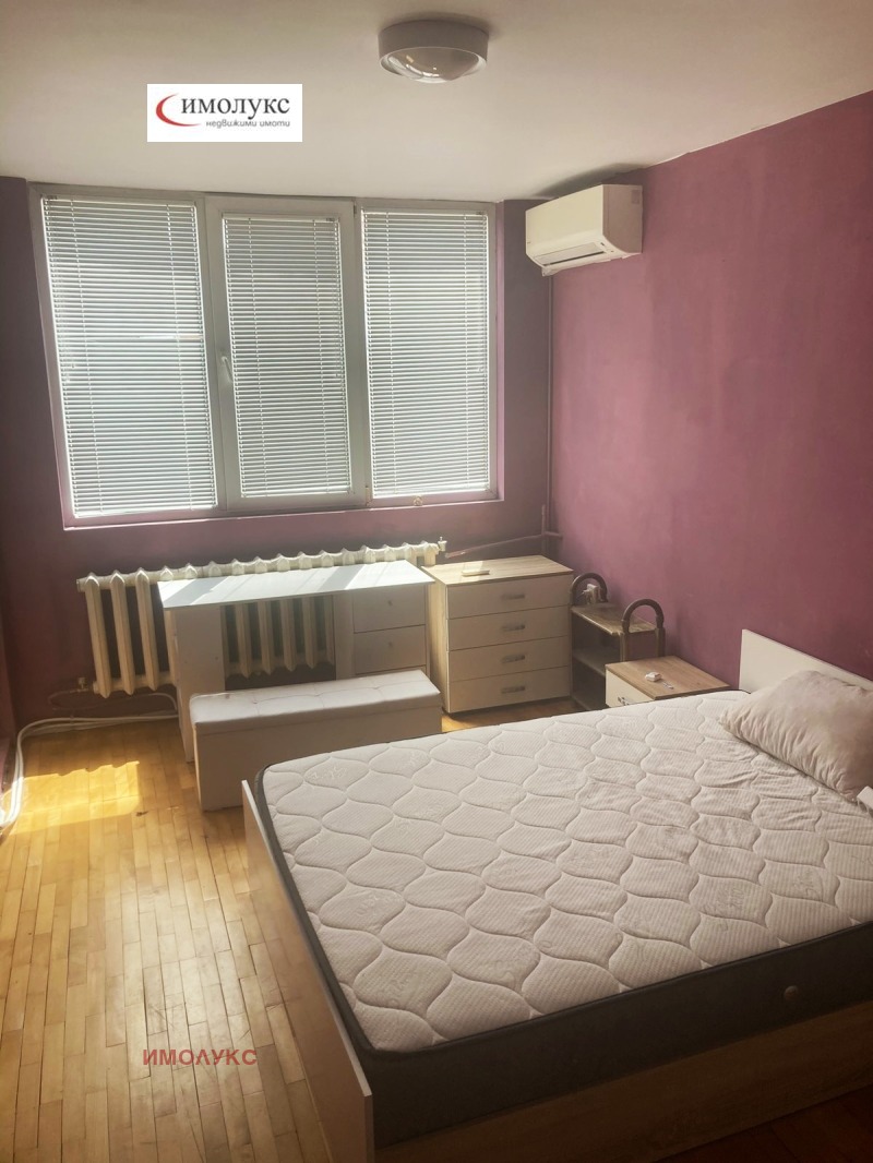 Продава 3-СТАЕН, гр. София, Гео Милев, снимка 2 - Апартаменти - 52659791