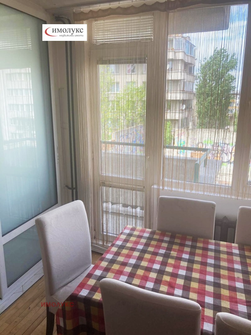 Продава 3-СТАЕН, гр. София, Гео Милев, снимка 3 - Апартаменти - 52659791