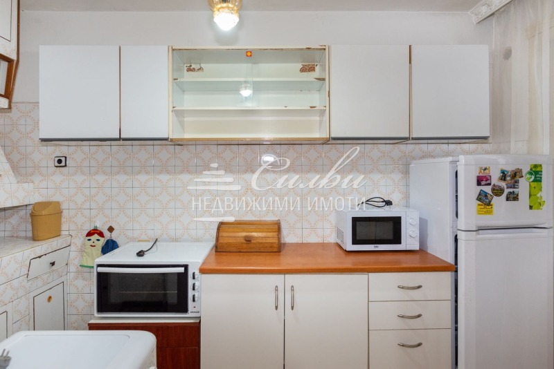 Продава 4-СТАЕН, гр. Шумен, Математическа гимназия, снимка 4 - Апартаменти - 52602613