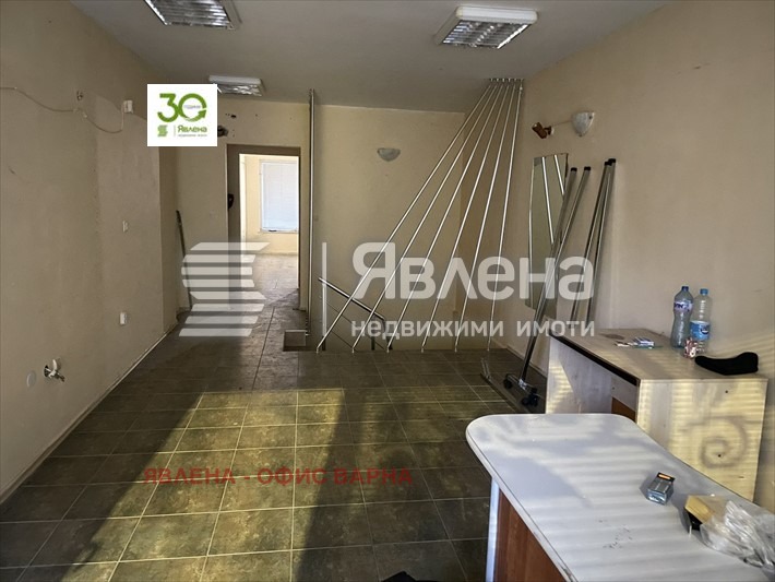 Te koop  Kantoor Varna , Gratska machala , 126 m² | 44843361 - afbeelding [2]