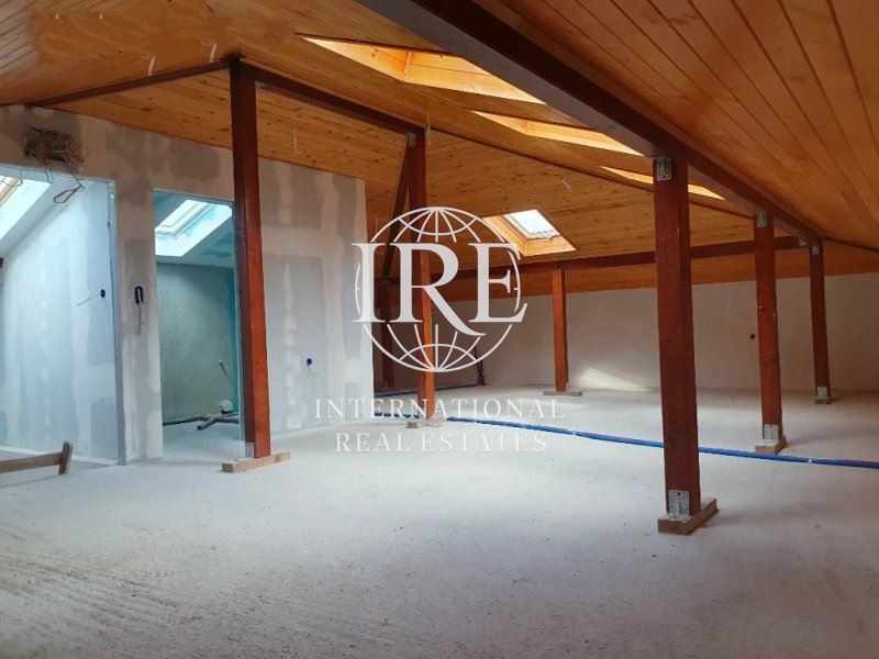 Продава КЪЩА, с. Приселци, област Варна, снимка 7 - Къщи - 53152227