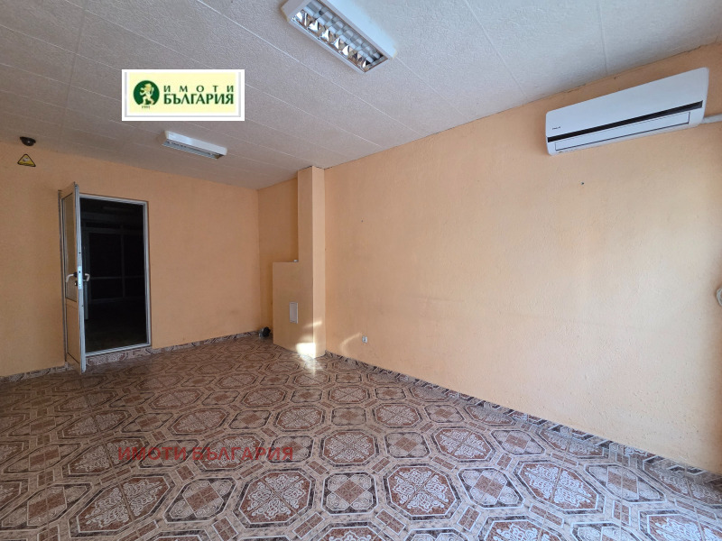 Продава ГАРАЖ, ПАРКОМЯСТО, гр. Варна, Лятно кино Тракия