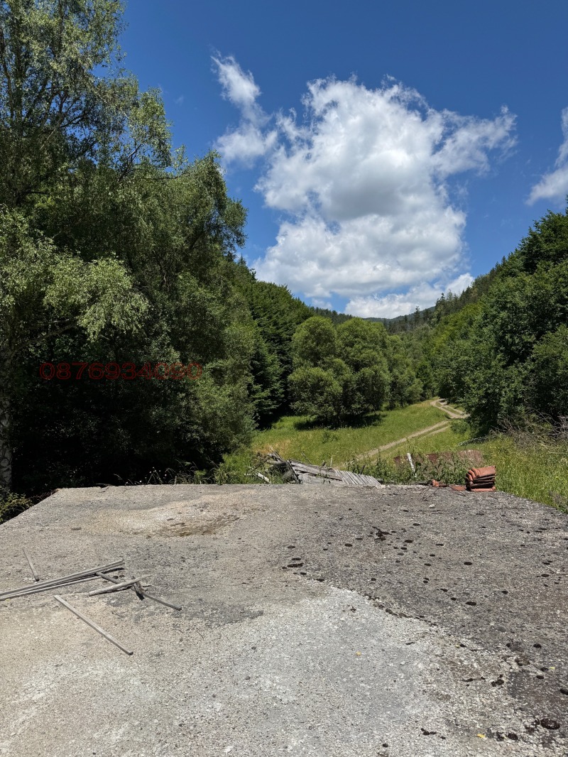 Продава ПАРЦЕЛ, с. Ябланица, област София област, снимка 4 - Парцели - 53192113